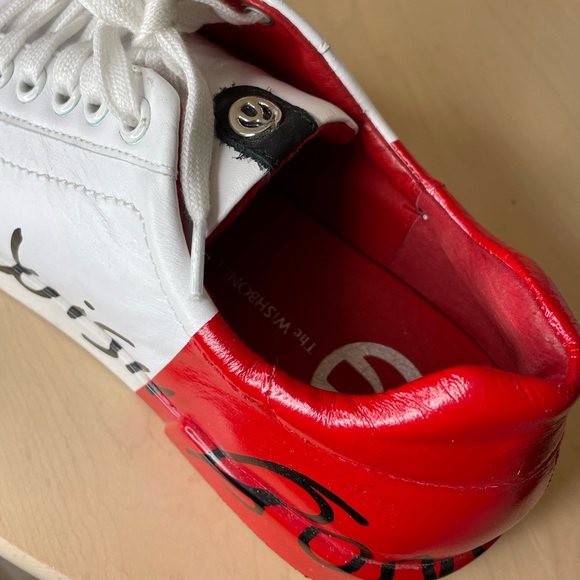 White and red sneakers - Picture 4 of 6